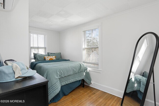 Building Photo - 64 Asbury Ave