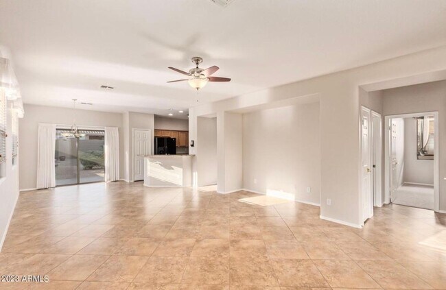 Building Photo - 2530 W Lewis and Clark Trail