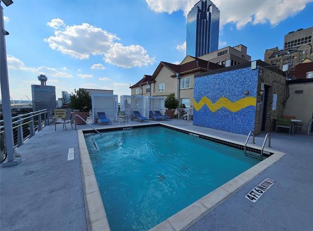 Building Photo - 1122 Jackson St