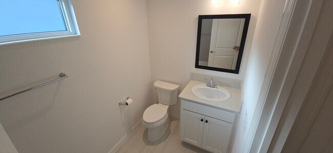 Building Photo - Brand New Moonstone Patio Villa – Walk to ...