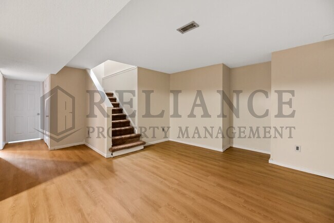 Building Photo - 1417 S Goebel Cir