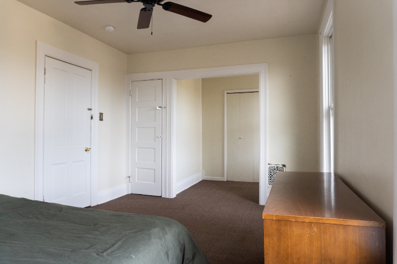 Building Photo - 299 N Balph Ave