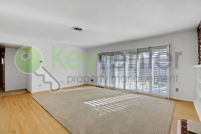 Building Photo - 6510 Barkley Way