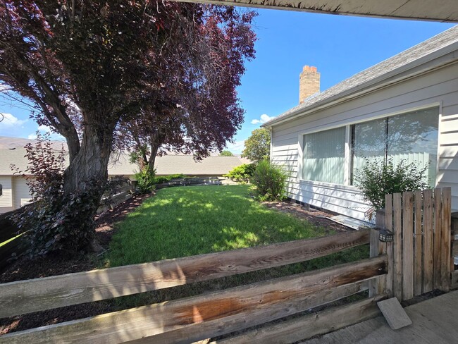 Building Photo - LEWISTON HOME