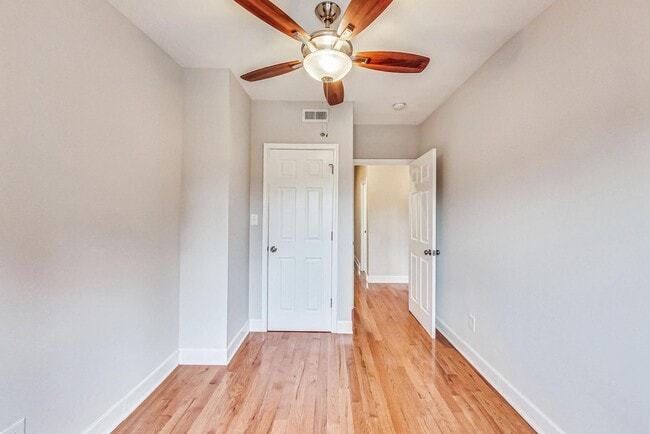 Building Photo - Coming Soon! Gorgeous 4 Bed + 3.5 Ba totally renovated row home in Columbia Heights