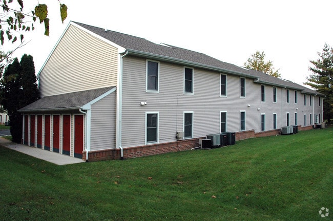 Building Photo - Waynesboro Apartments