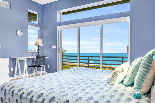 Building Photo - 2775 Jimmy Buffett Mem Hwy