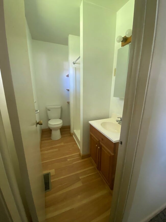 Building Photo - 5440 W Orchard Dr