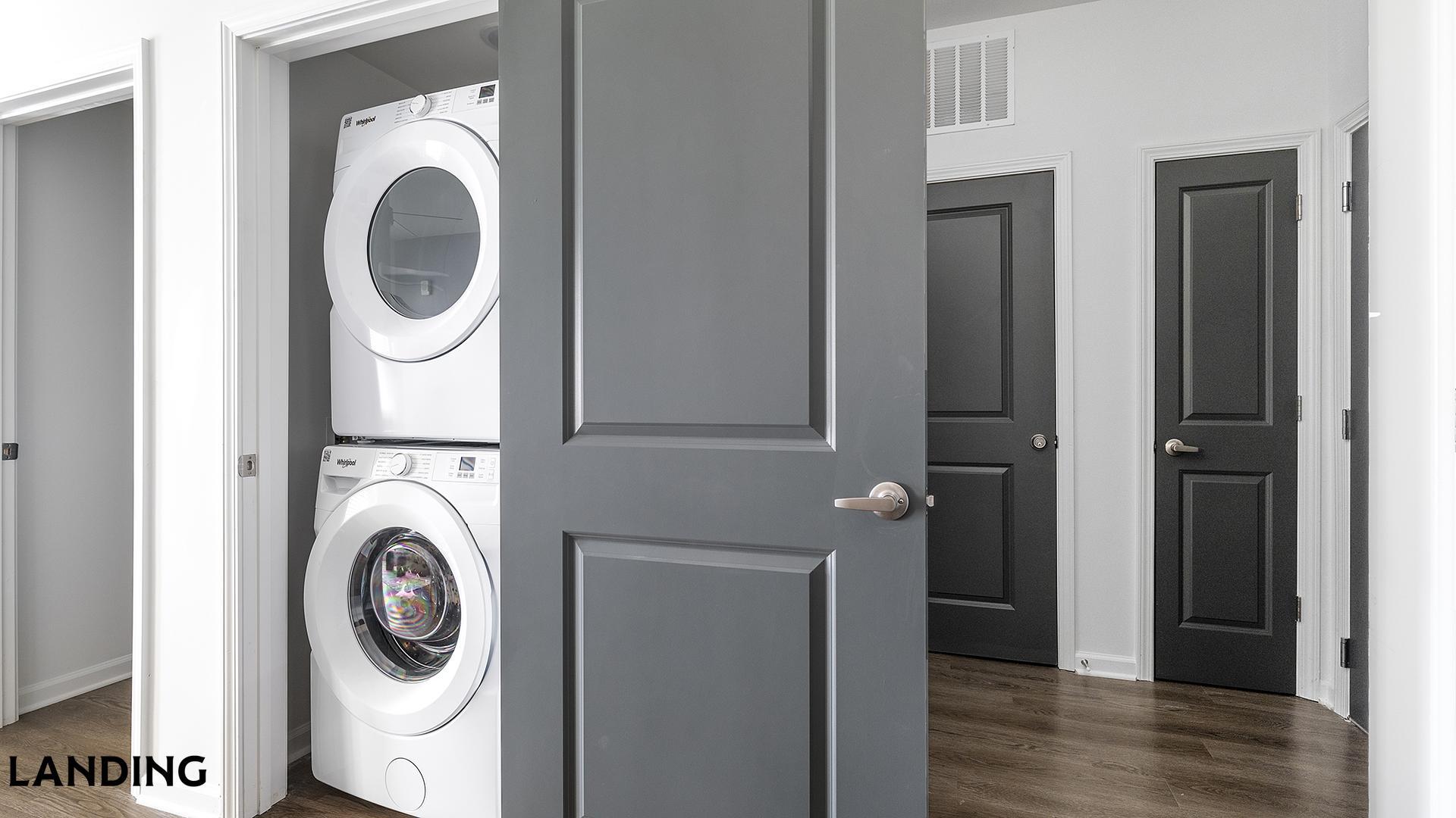 Building Photo - 2800 Milan Ct