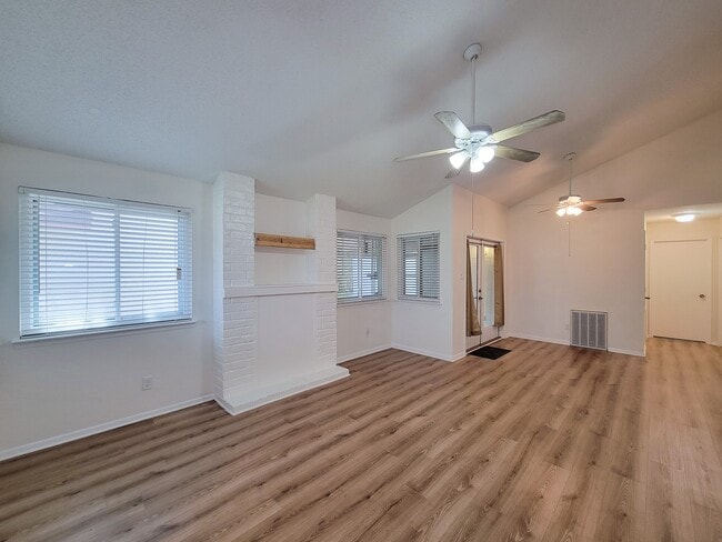 Building Photo - 17808 Northway Ct