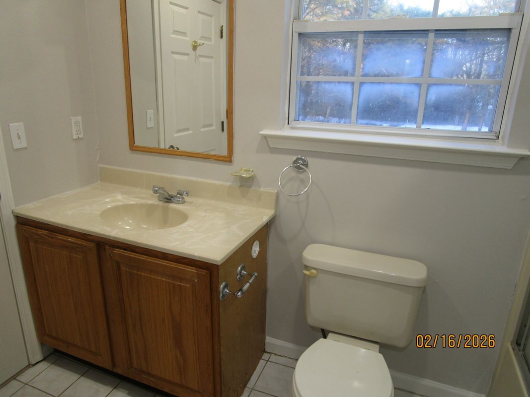 Building Photo - 465 Pfister Rd