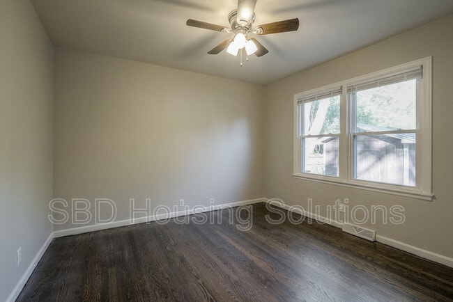 Building Photo - 5405 Woodson Rd