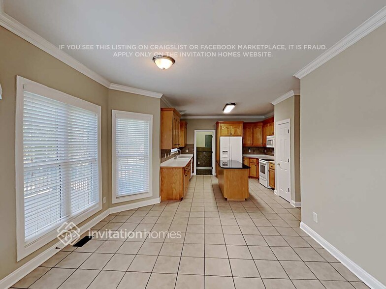Building Photo - 5034 Cramer Woods Dr