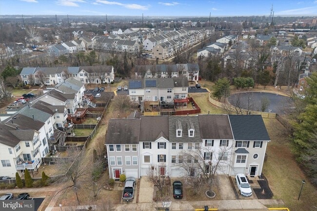 Building Photo - 9228 Acer Ln