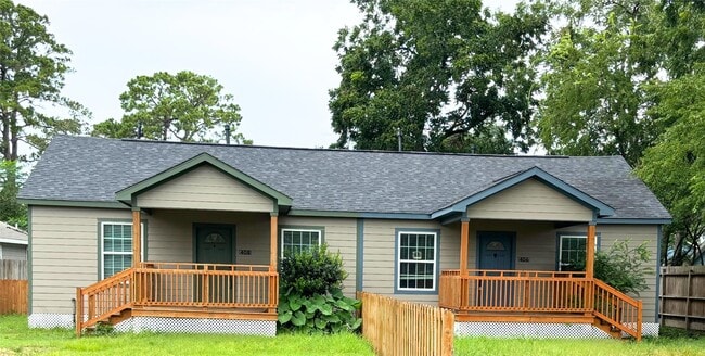 Building Photo - 408 Mcphail St