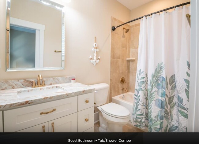 Building Photo - PERFECT "WORK FROM HOME" LOCATION TO ESCAPE THE WINTER