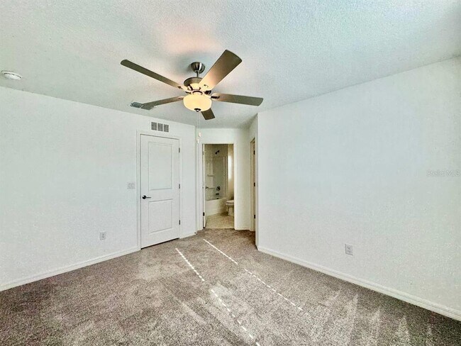 Building Photo - 6093 Acara Ln