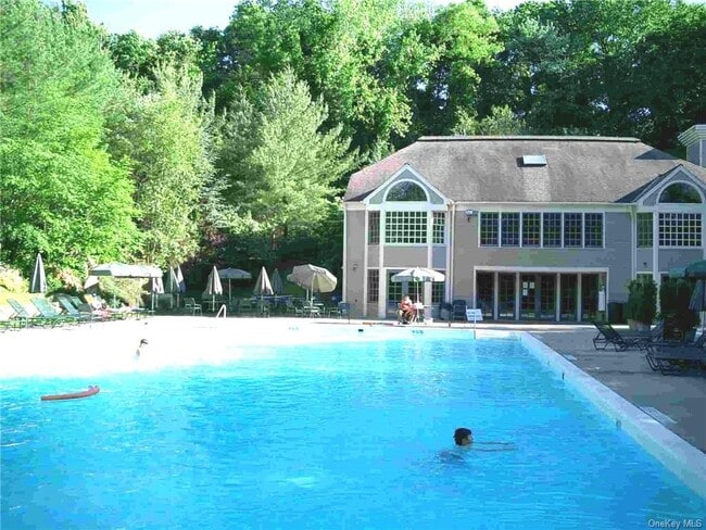 Building Photo - 55 Boulder Ridge Rd