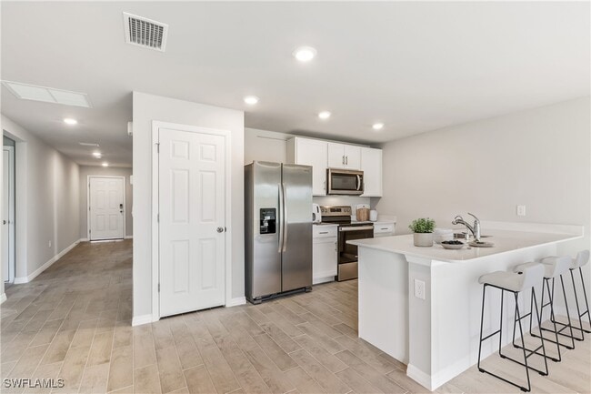 Building Photo - 8030 Olive Cir