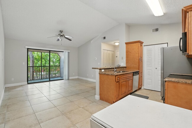 Building Photo - 2214 Arbour Walk Cir