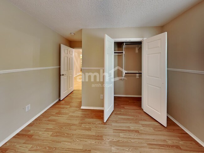 Building Photo - 2936 Wild Oak Ln