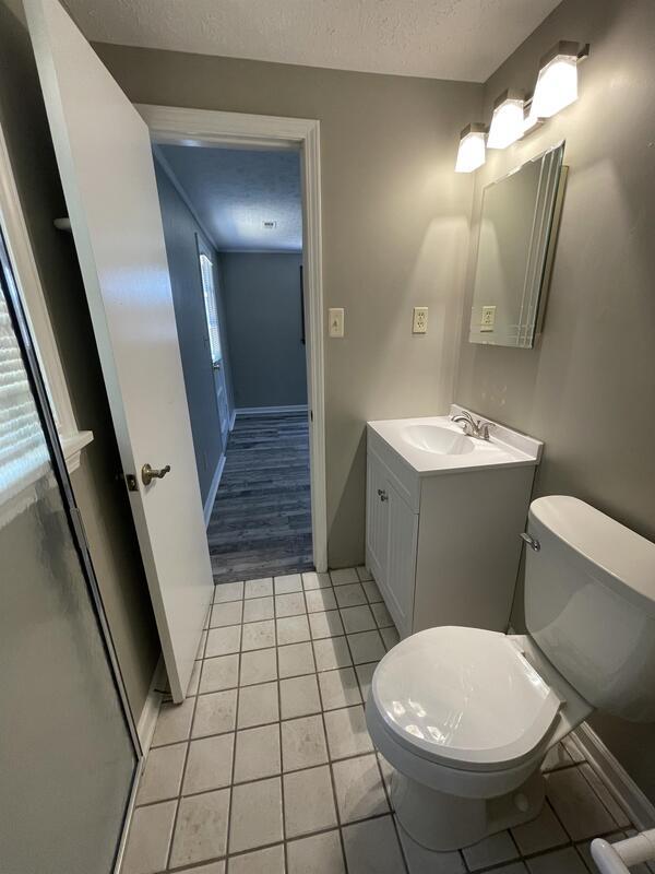 Building Photo - 2519 Steeplechase Dr