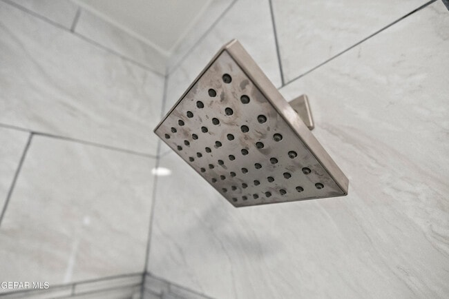 Building Photo - 3418 Yandell Dr