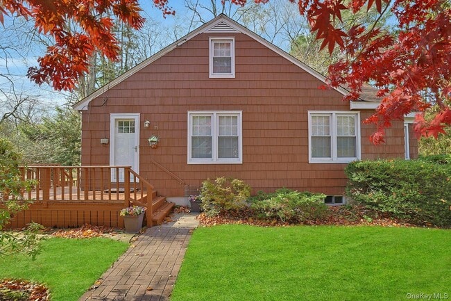 Building Photo - 71 Cox Ave