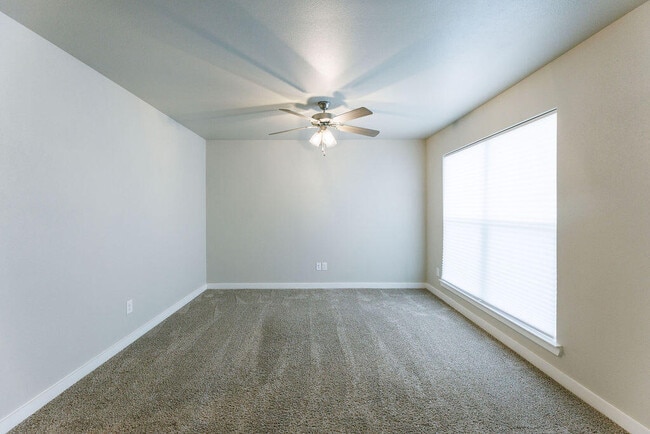 Building Photo - 7535 32nd St