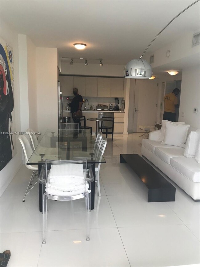 Building Photo - 4250 Biscayne Blvd