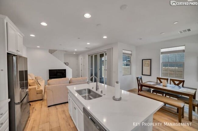 Building Photo - 88 Kimberlite Dr