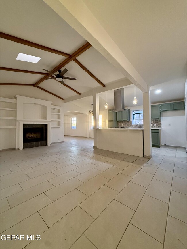 Building Photo - 11820 Tracy Austin Ln