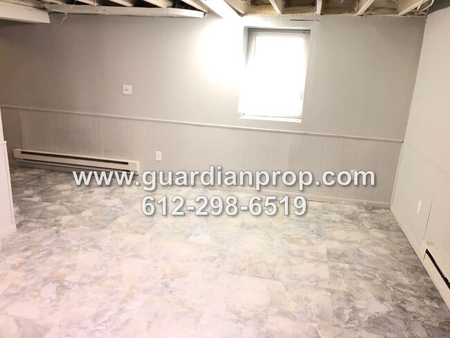 Building Photo - 1783 W Dayton Ave