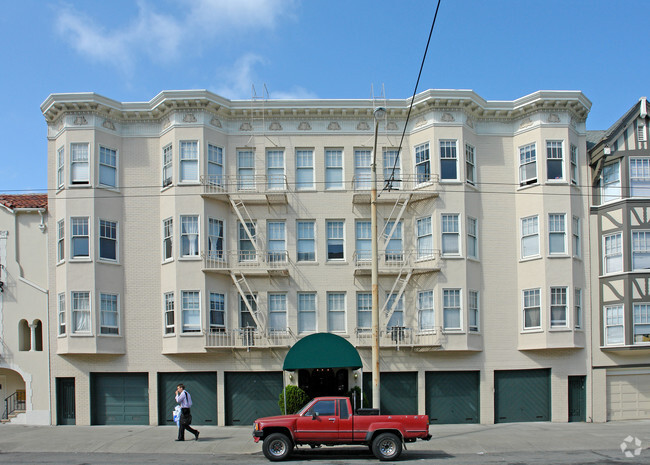 Building Photo - 3501 Fillmore St