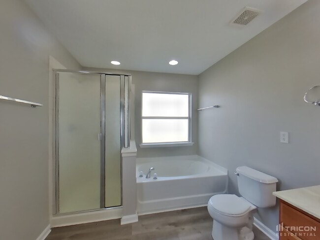 Building Photo - 76221 Long Pond Loop