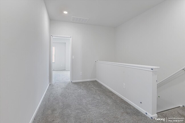 Building Photo - 2573 Ruby Dixon Xing Dr