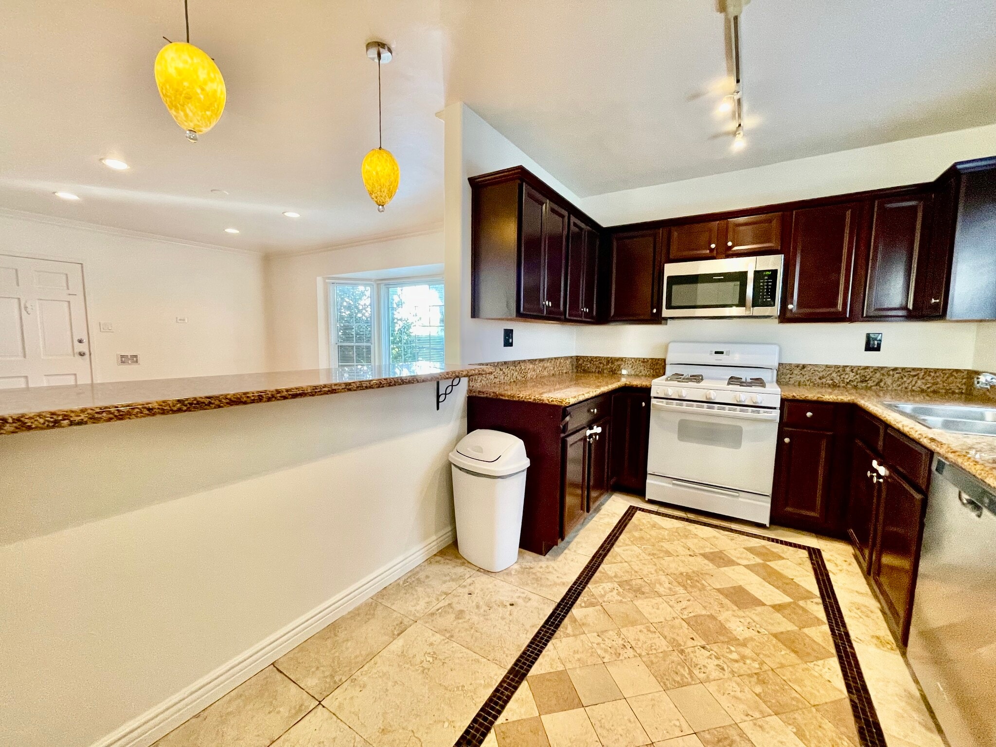 Kitchen- Open Layout - 1760 11th St