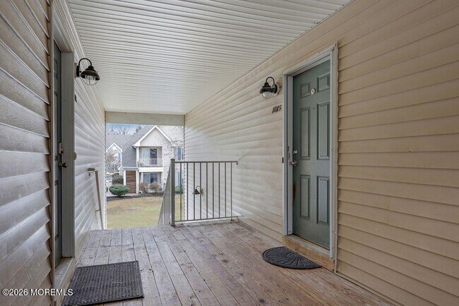 Building Photo - 1015 Wedgewood Cir