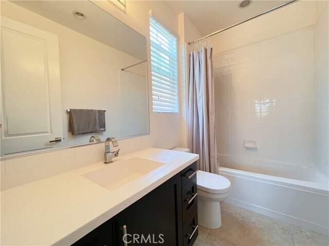 Building Photo - 2408 E Kern River Ln