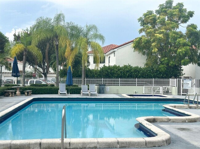 Building Photo - 10521 Mahogany Key Cir