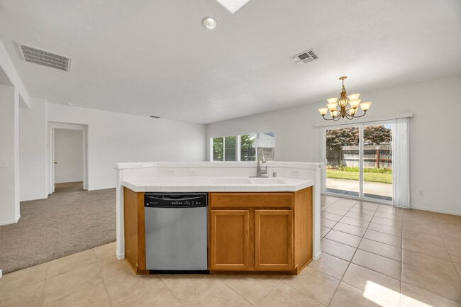 Building Photo - 9259 Crystal Falls Way