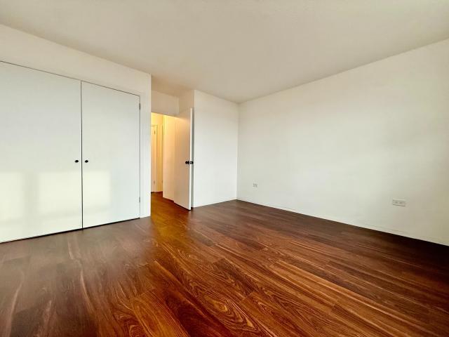 Building Photo - 1 bedroom in BRONX NY 10461