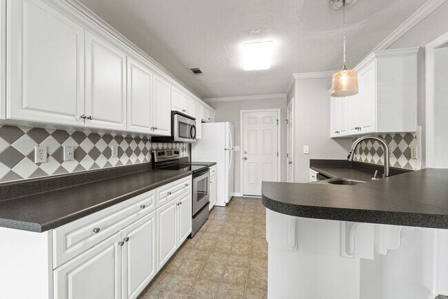 Building Photo - 110 Fox Haven Dr