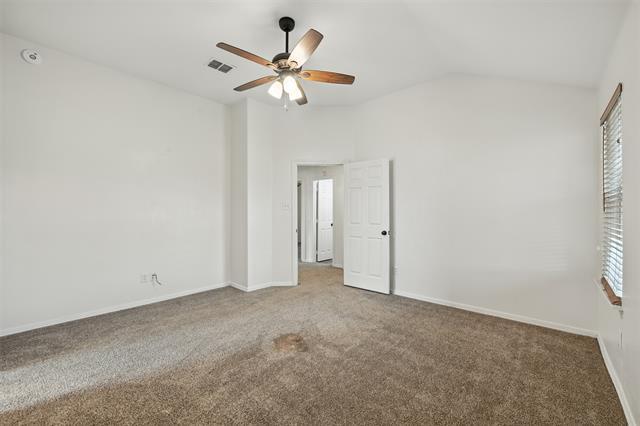 Building Photo - 132 Shumard Dr