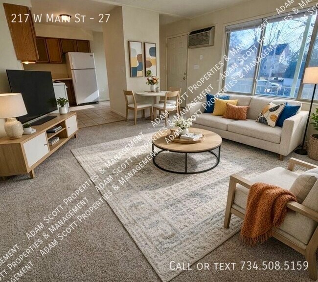 Building Photo - 217 W Main St