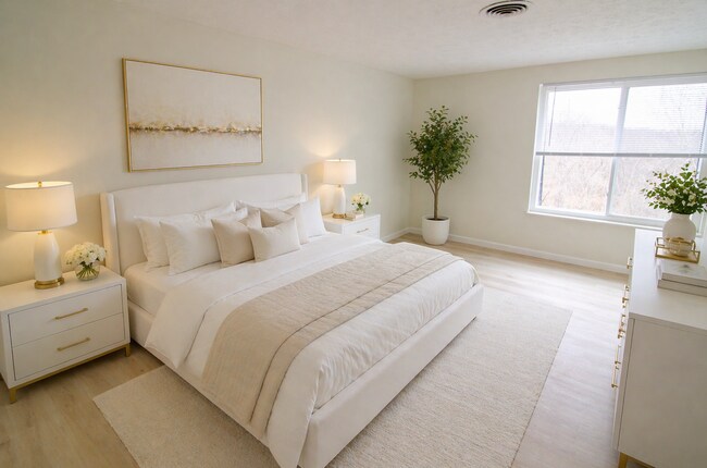 Building Photo - Newly Renovated 2 Bedroom Apartment