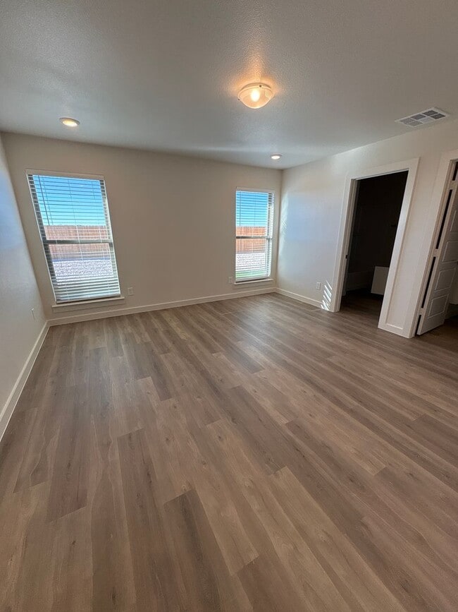 Building Photo - $500 off First Months Rent ask us how!! New, with great sunset views; 2168 Langfords' the home fo...