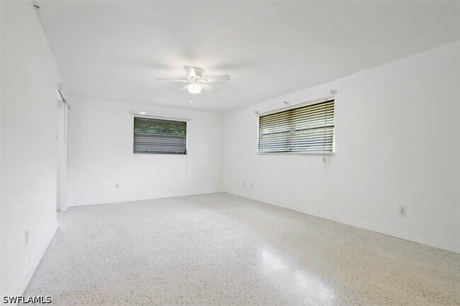 Building Photo - 181 7th St