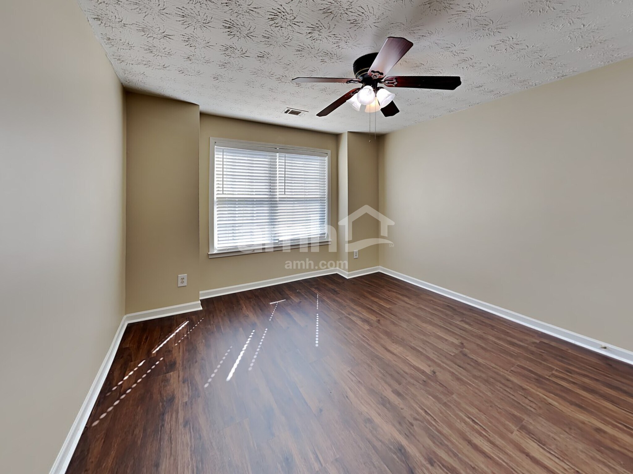 Building Photo - 3801 Bogan Mill Rd