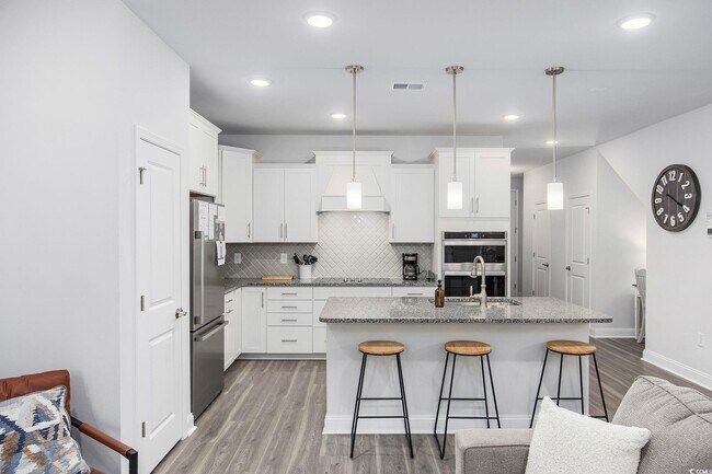 Building Photo - 5130 Double Eagle Wy